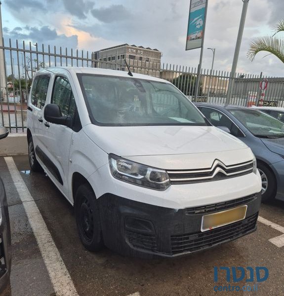 2021' Citroen Berlingo סיטרואן ברלינגו photo #3