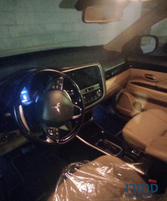 2019' Mitsubishi Outlander מיצובישי אאוטלנדר photo #3