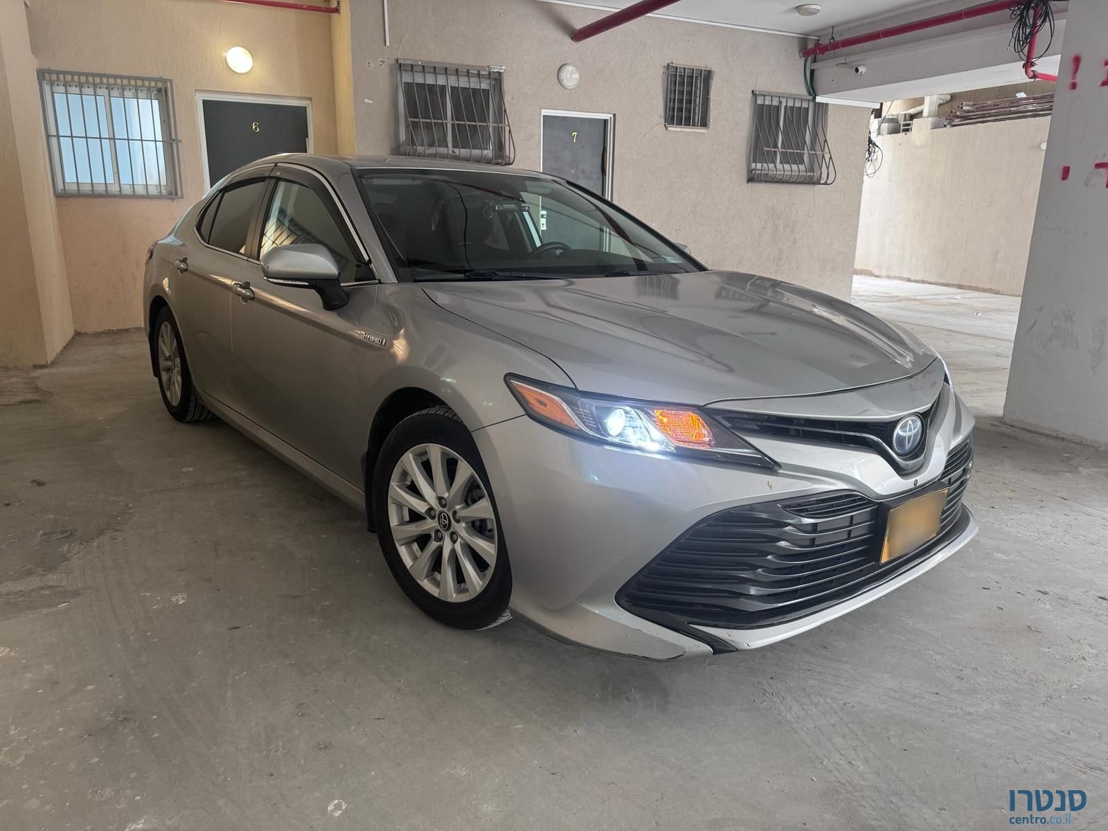 2020' Toyota Camry טויוטה קאמרי photo #2