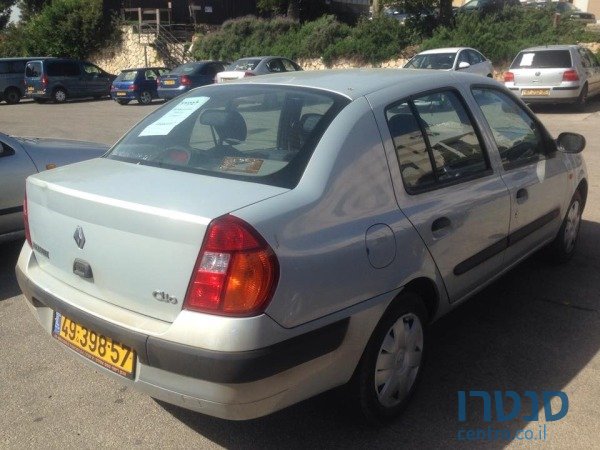 2005' Renault Clio photo #3