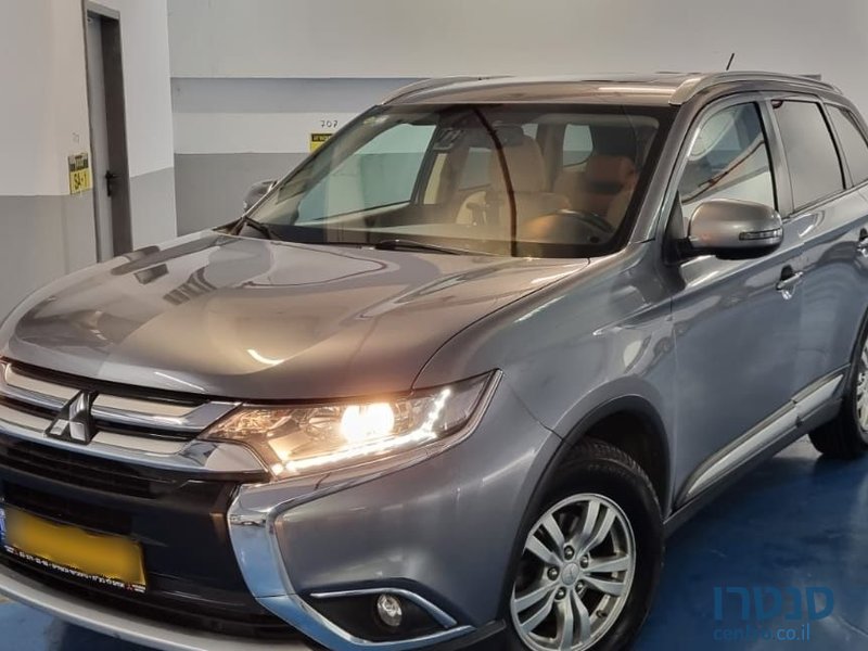 2016' Mitsubishi Outlander מיצובישי אאוטלנדר photo #2