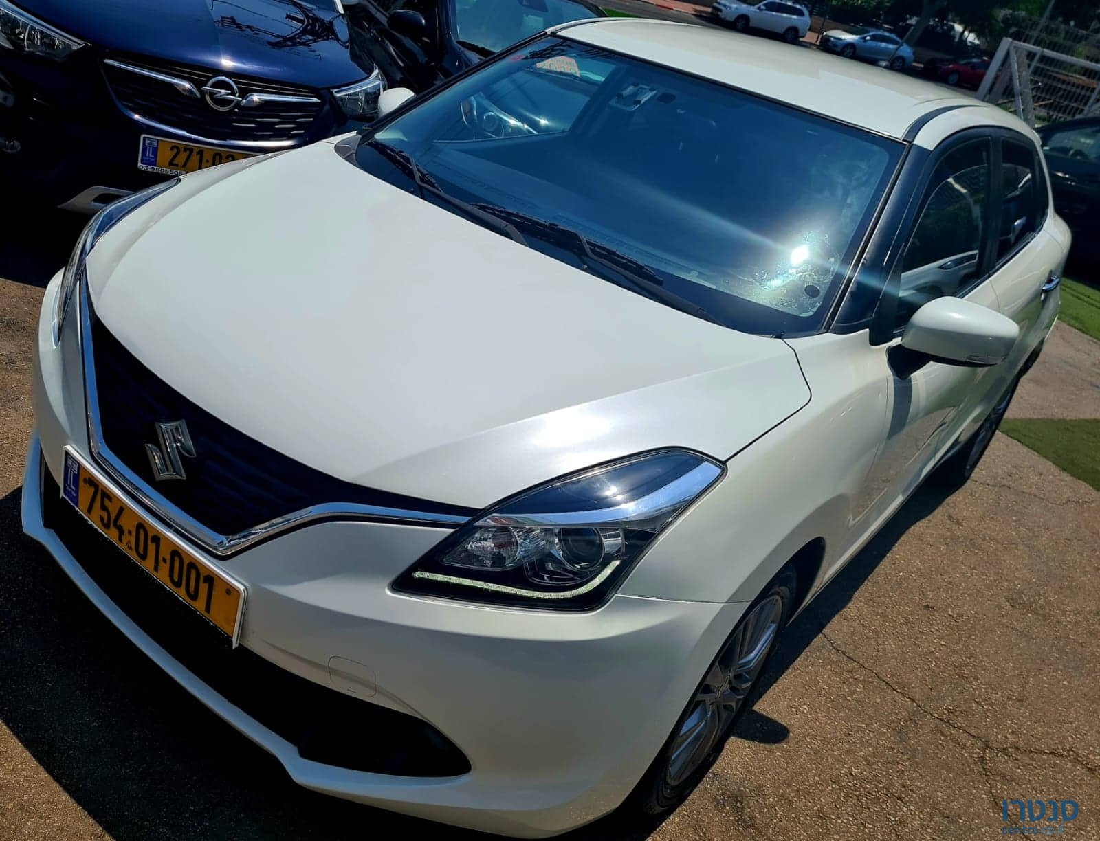 2018' Suzuki Baleno photo #2