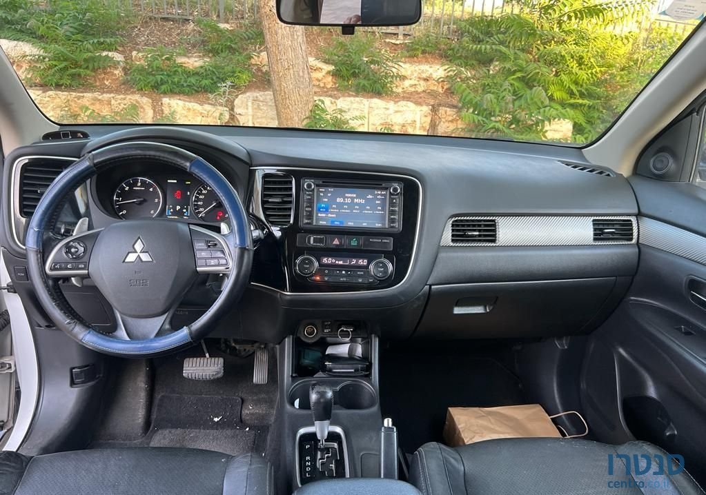 2014' Mitsubishi Outlander מיצובישי אאוטלנדר photo #3