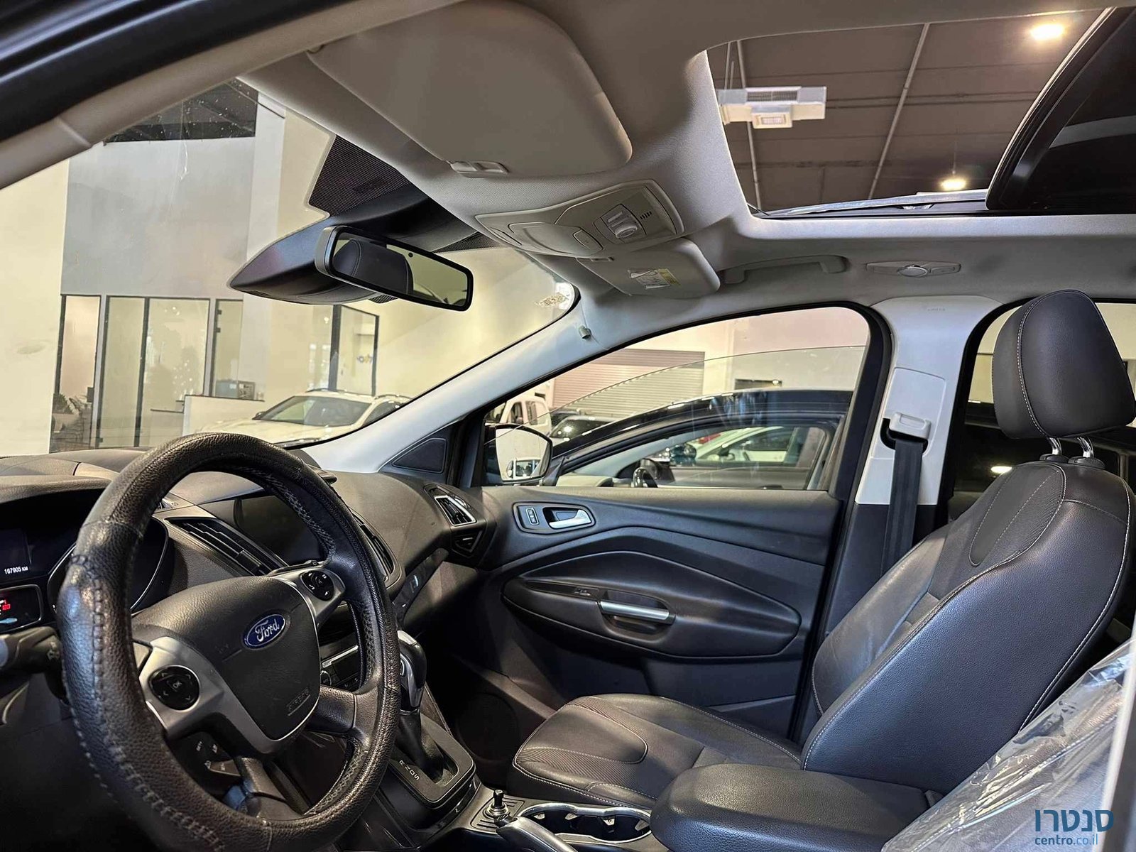 2017' Ford Kuga photo #5