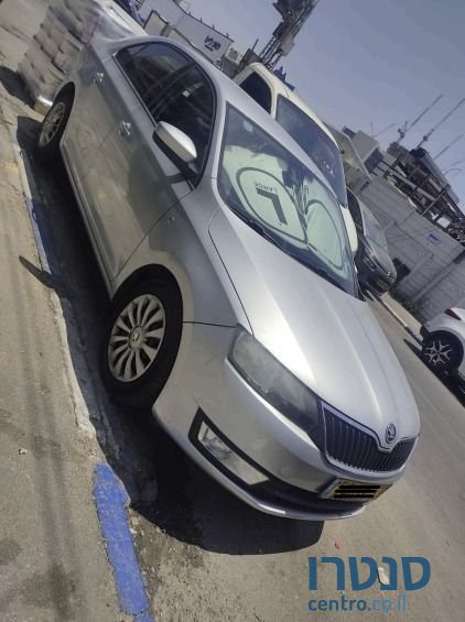 2014' Skoda Rapid סקודה ראפיד photo #2