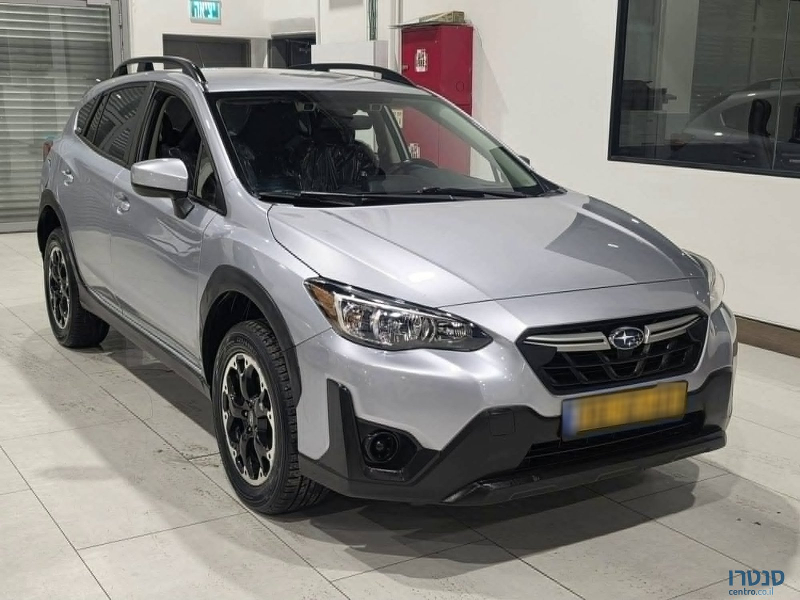 2023' Subaru XV photo #2