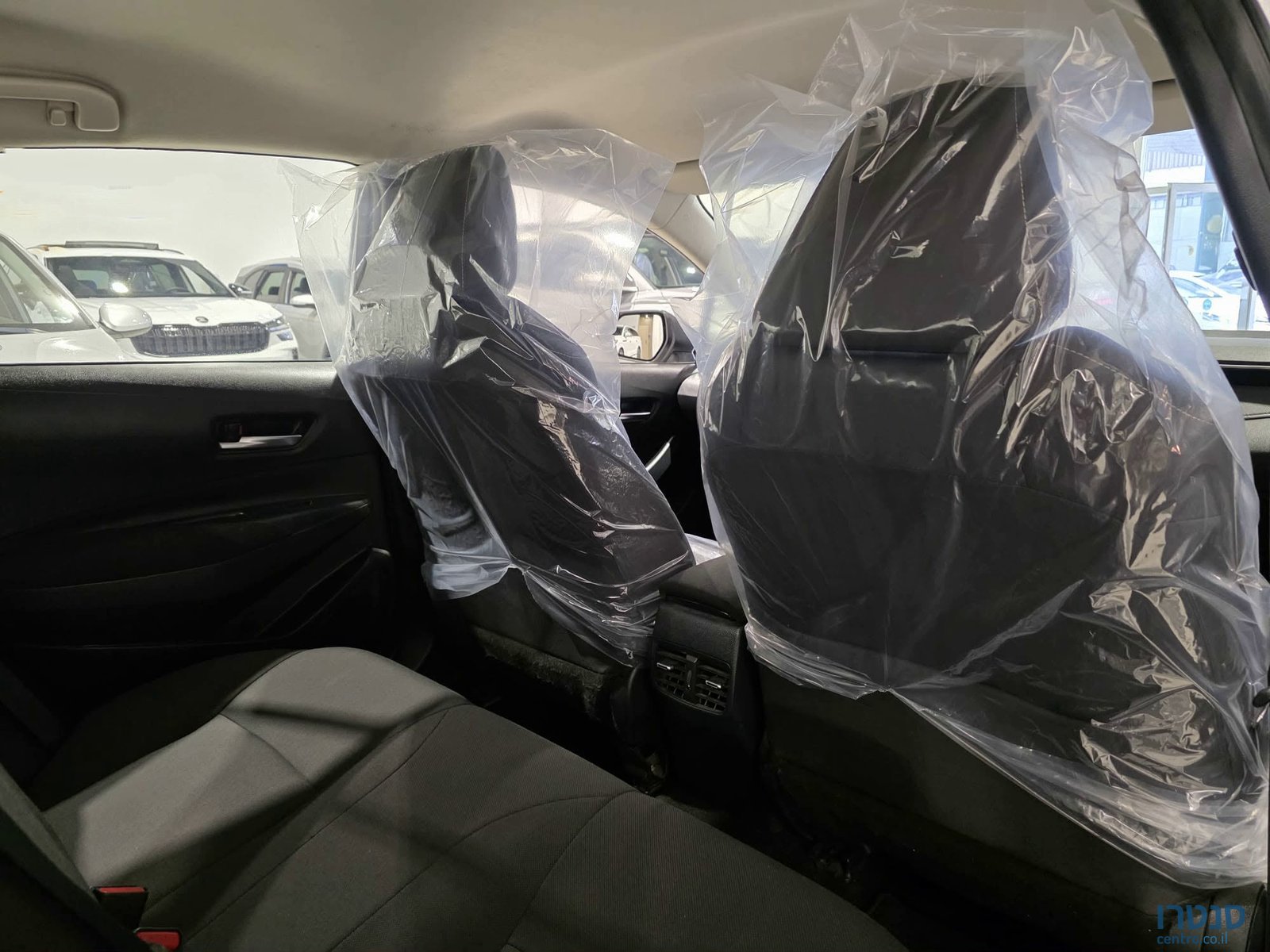 2023' Toyota Corolla photo #6