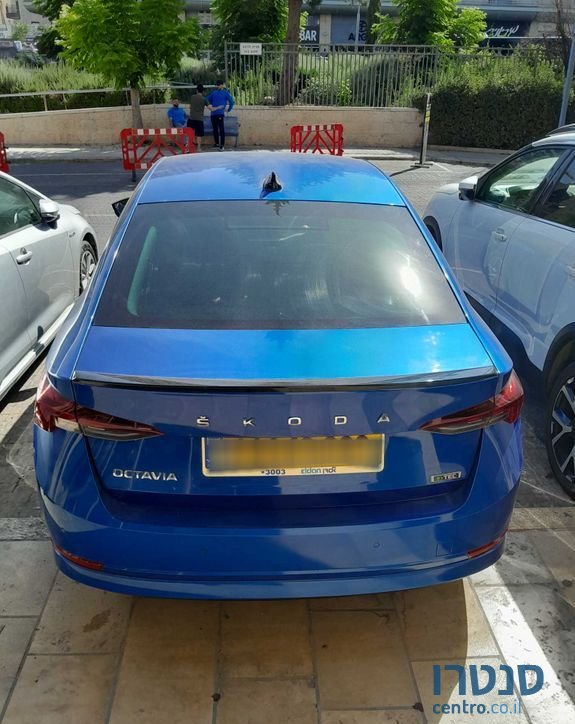 2021' Skoda Octavia סקודה אוקטביה photo #5