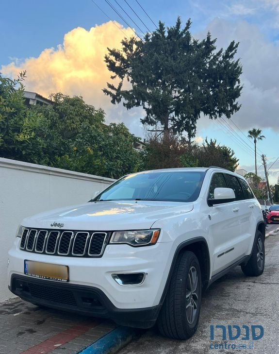 2019' Jeep Grand Cherokee ג'יפ גרנד צ'ירוקי photo #2