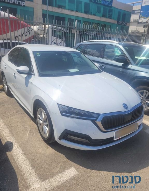 2021' Skoda Octavia סקודה אוקטביה photo #1