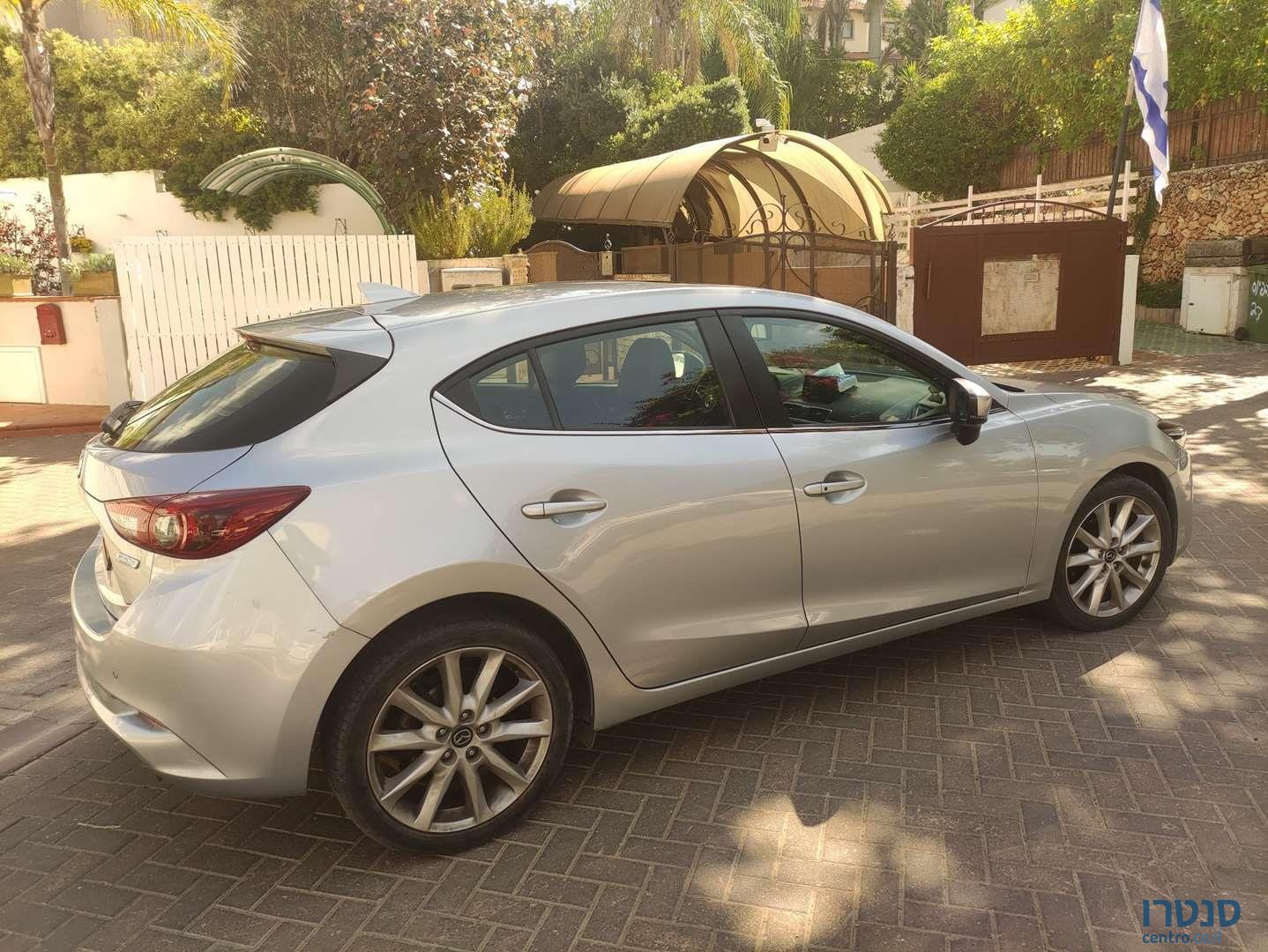2017' Mazda 3 מאזדה photo #3