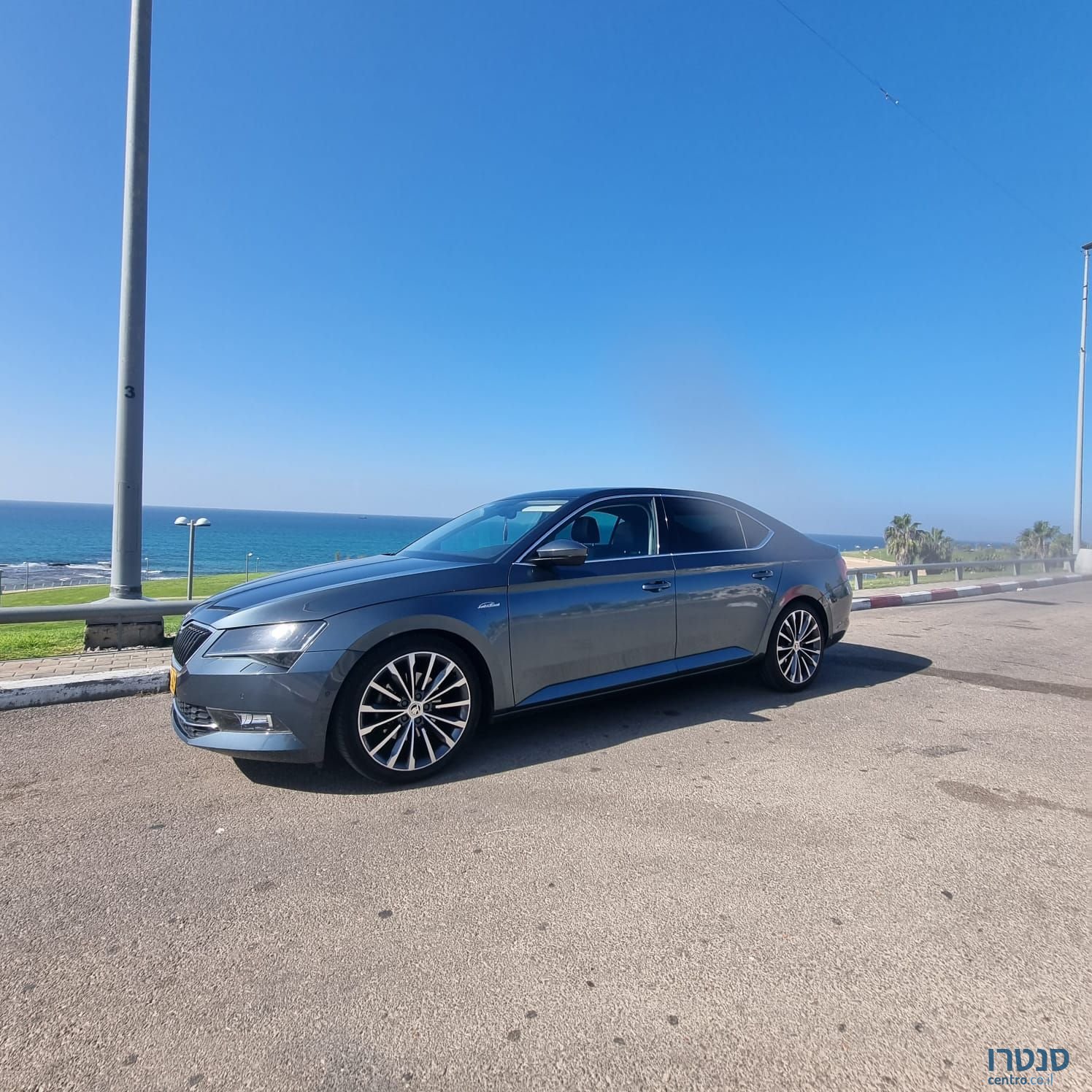 2017' Skoda Superb סקודה סופרב photo #6
