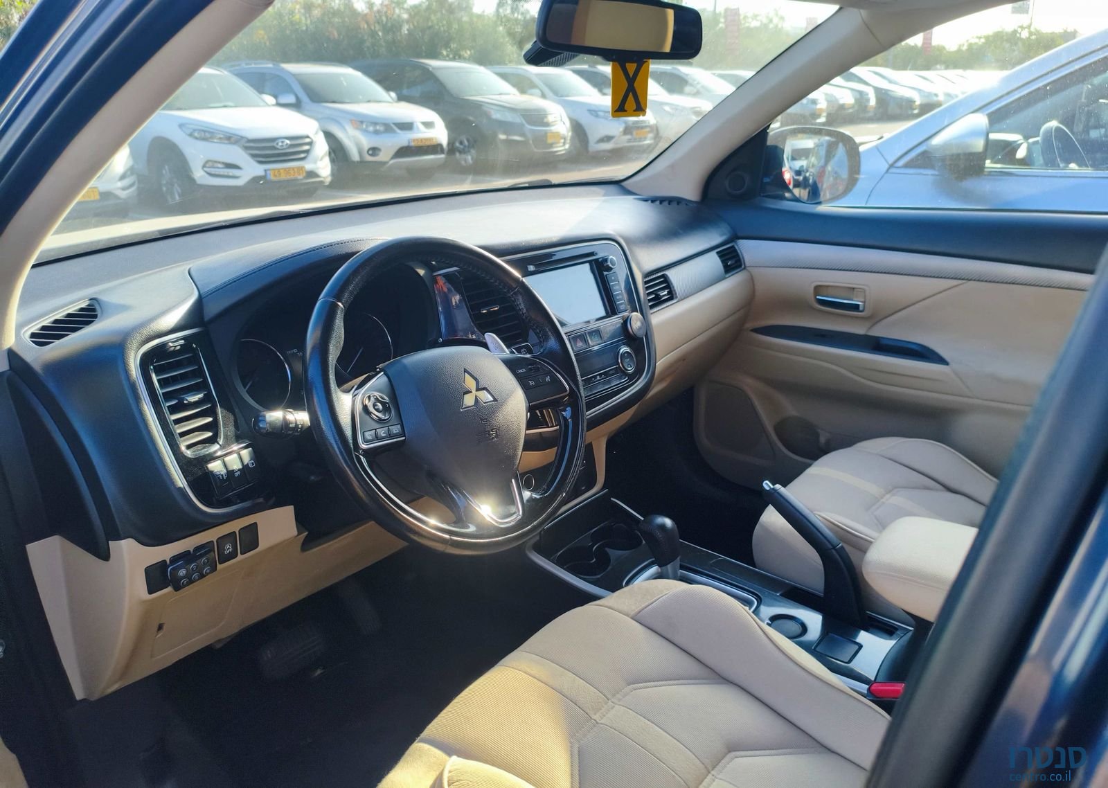 2016' Mitsubishi Outlander מיצובישי אאוטלנדר photo #2
