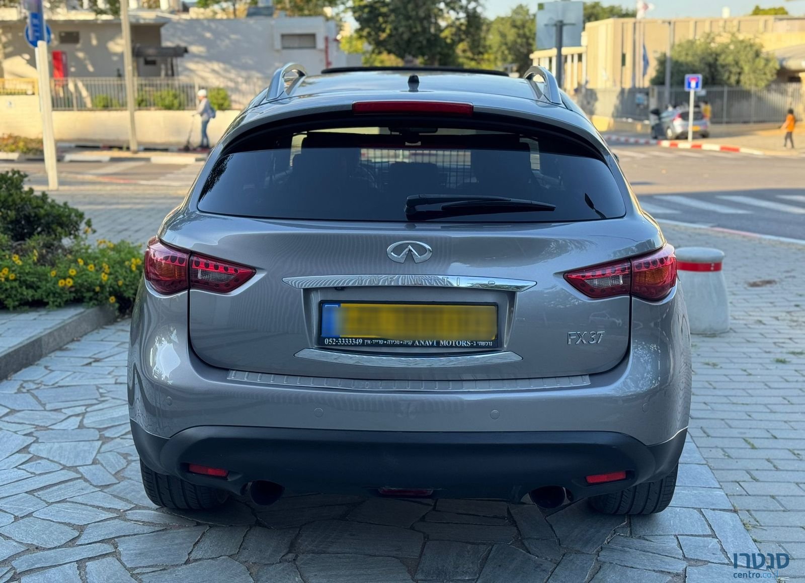 2009' Infiniti Fx37 אינפיניטי photo #6