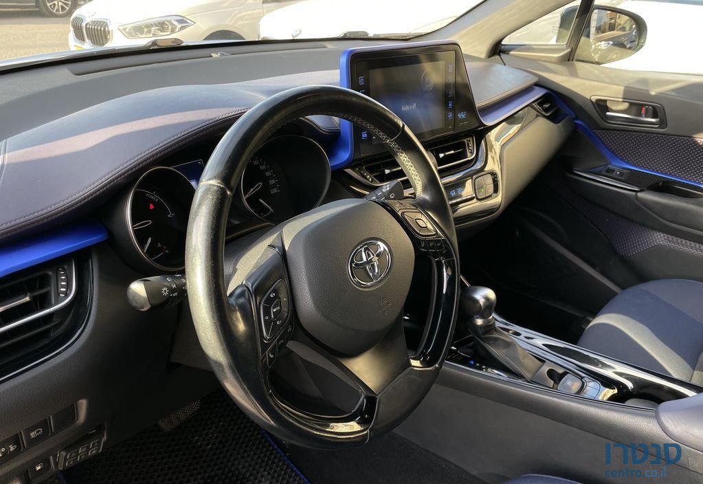 2017' Toyota C-Hr טויוטה photo #4