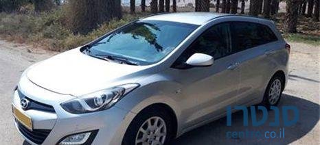 2013' Hyundai I30 i30 יונדאי photo #2