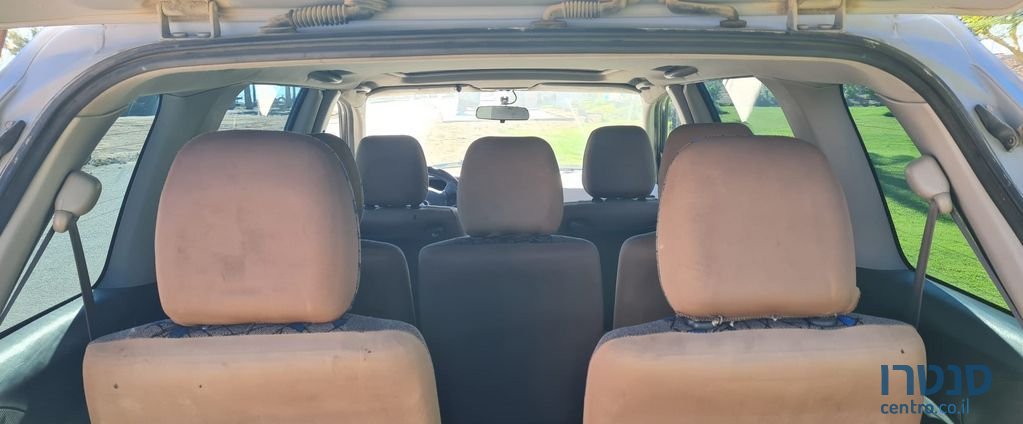 2004' Mazda MPV מאזדה photo #4