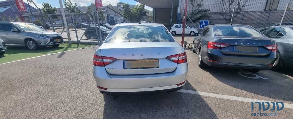 2021' Skoda Superb סקודה סופרב photo #4