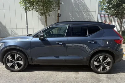 2021' Volvo XC40 וולוו