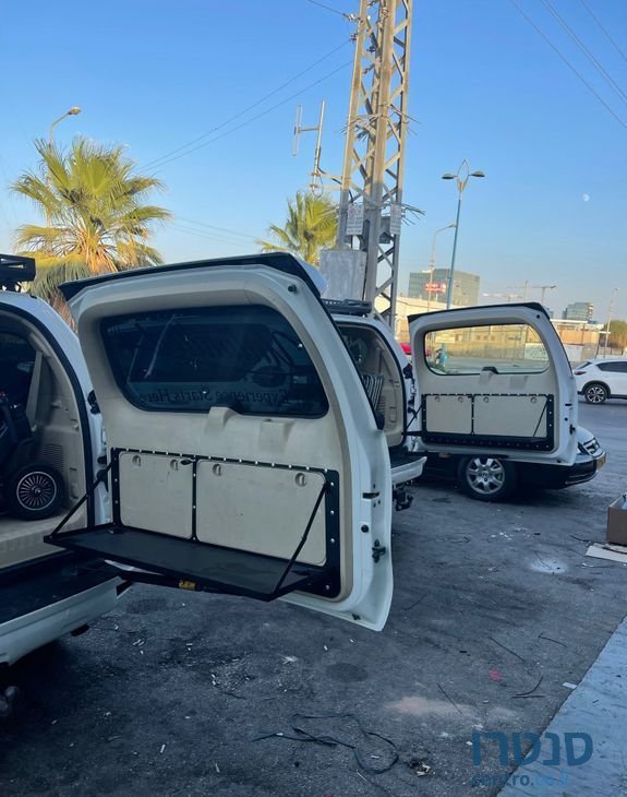 2016' Toyota Land Cruiser טויוטה לנד קרוזר photo #2