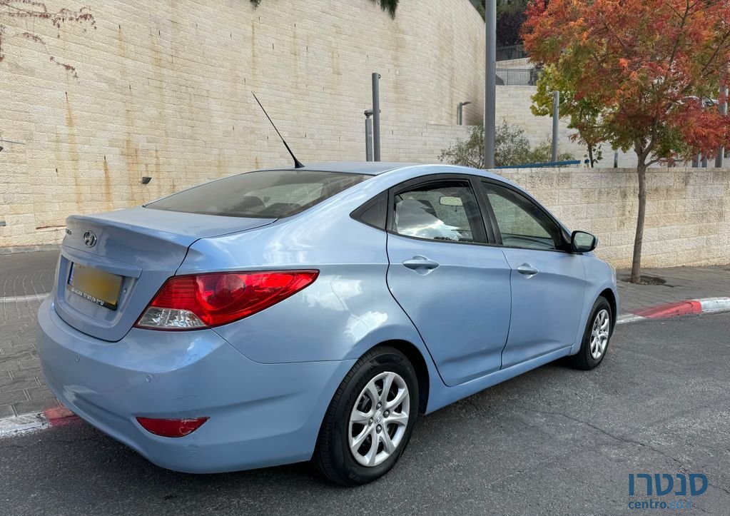 2014' Hyundai i25 יונדאי אקסנט photo #2