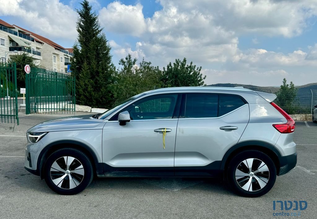 2022' Volvo XC40 וולוו photo #3