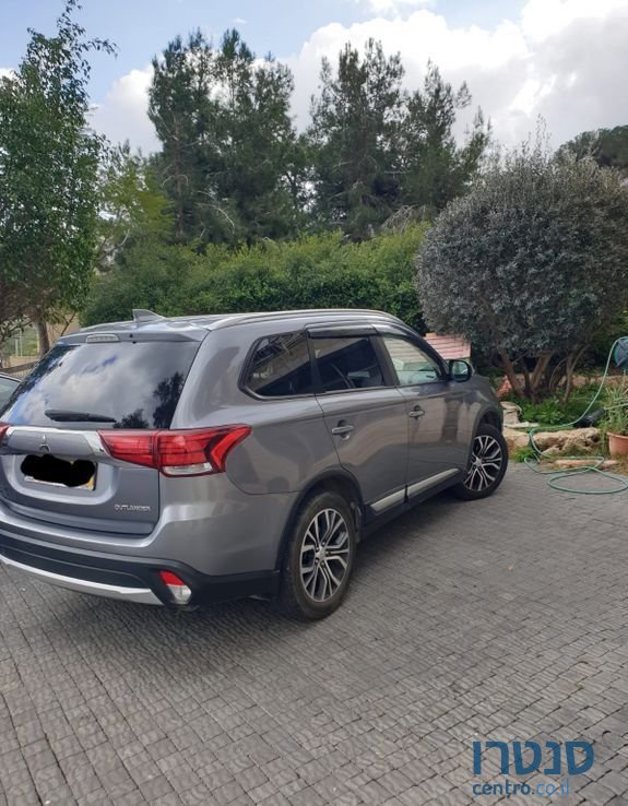 2018' Mitsubishi Outlander מיצובישי אאוטלנדר photo #3