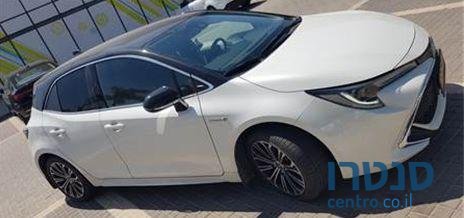 2019' Toyota Corolla טויוטה קורולה photo #3