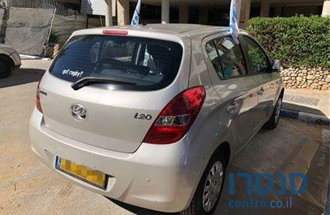 2011' Hyundai i20 i20 יונדאי photo #2