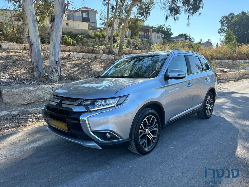 2017' Mitsubishi Outlander מיצובישי אאוטלנדר photo #2