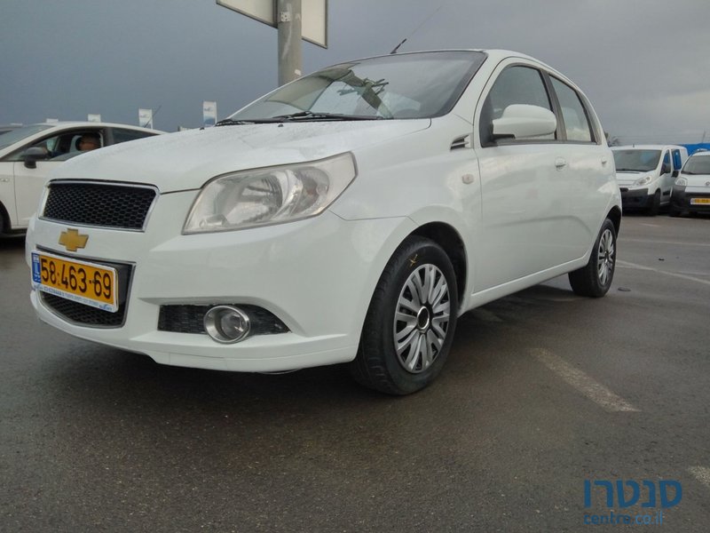 2009' Chevrolet Aveo LT photo #3