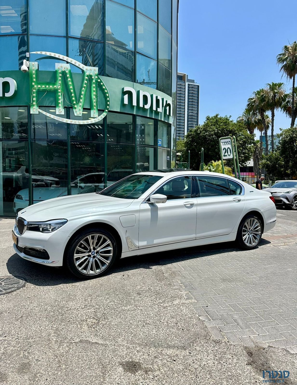 2019' BMW 7 Series ב מ וו סדרה 7 photo #3