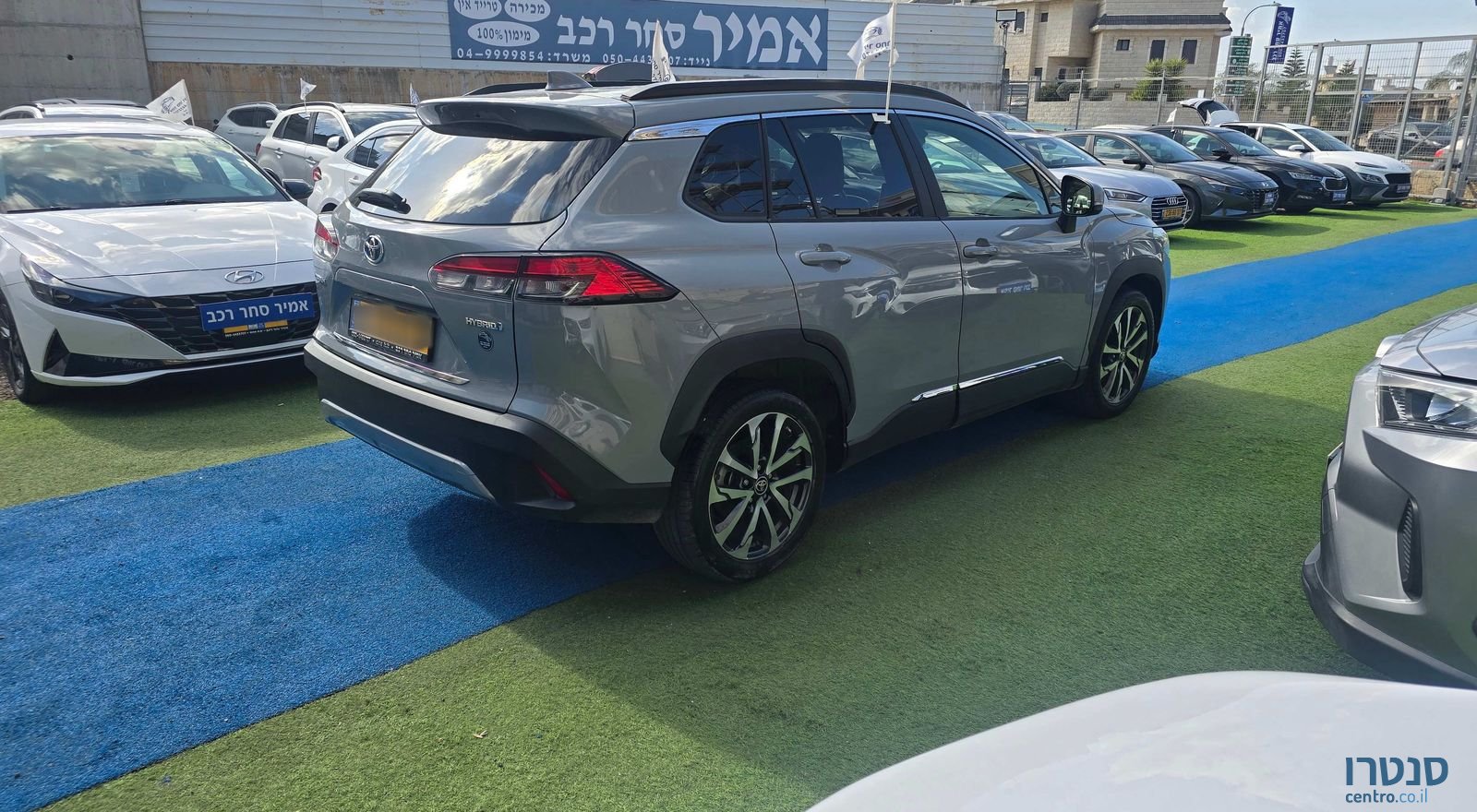 2023' Toyota Corolla Cross טויוטה קורולה קרוס photo #4