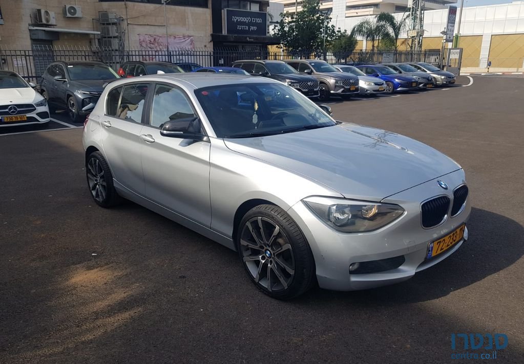 2014' BMW 1 Series ב.מ.וו סדרה 1 photo #3