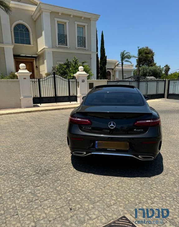 2021' Mercedes-Benz E-Class מרצדס photo #3