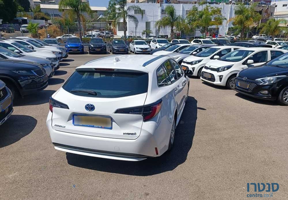 2020' Toyota Corolla טויוטה קורולה photo #3