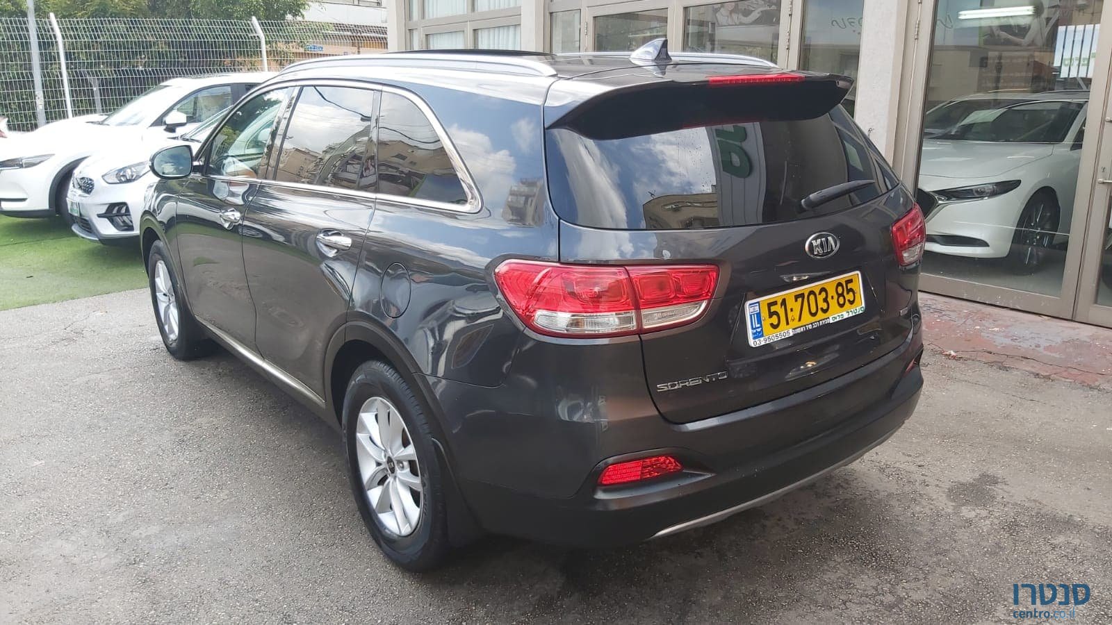 2017' Kia Sorento photo #4
