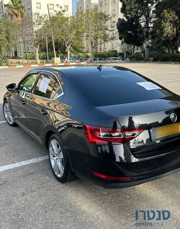 2016' Skoda Superb סקודה סופרב photo #4