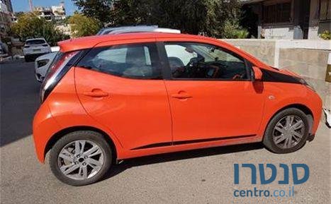 2016' Toyota Aygo טויוטה אייגו photo #2