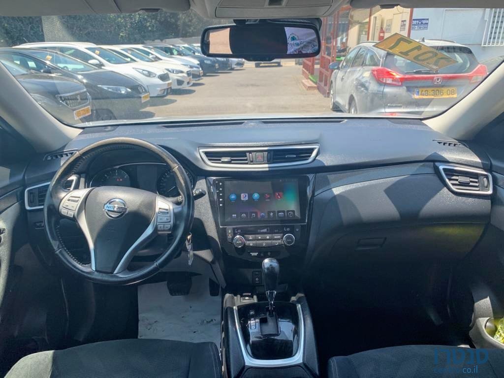 2017' Nissan X-Trail photo #4