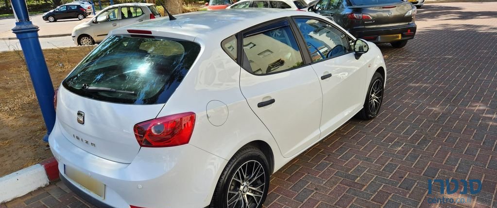2012' SEAT Ibiza סיאט איביזה photo #2