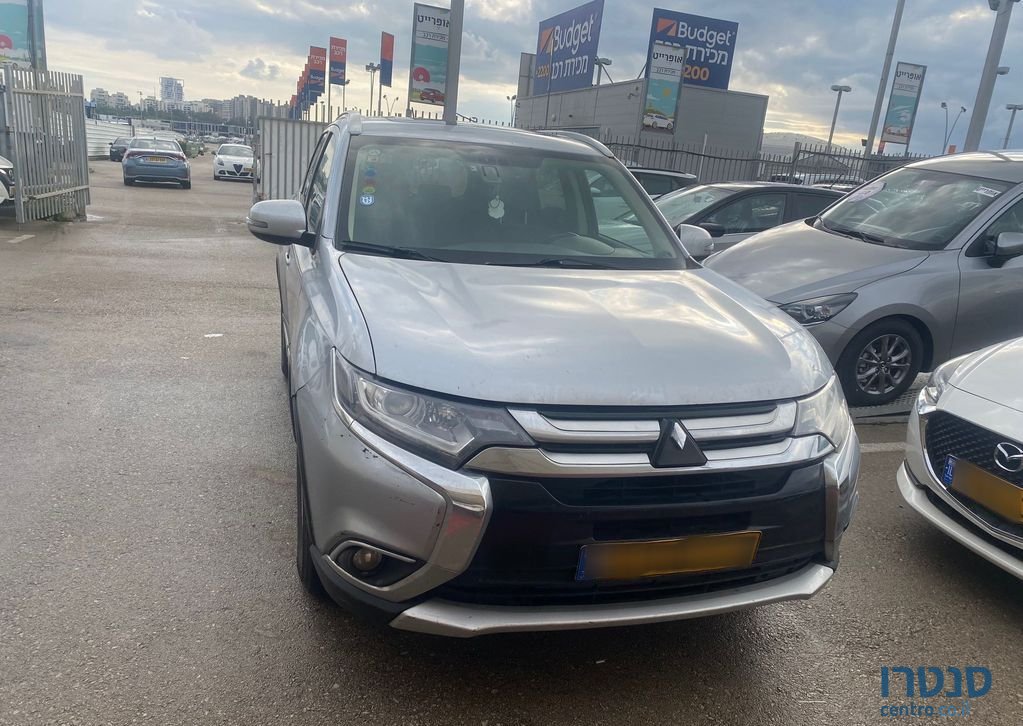 2016' Mitsubishi Outlander מיצובישי אאוטלנדר photo #3