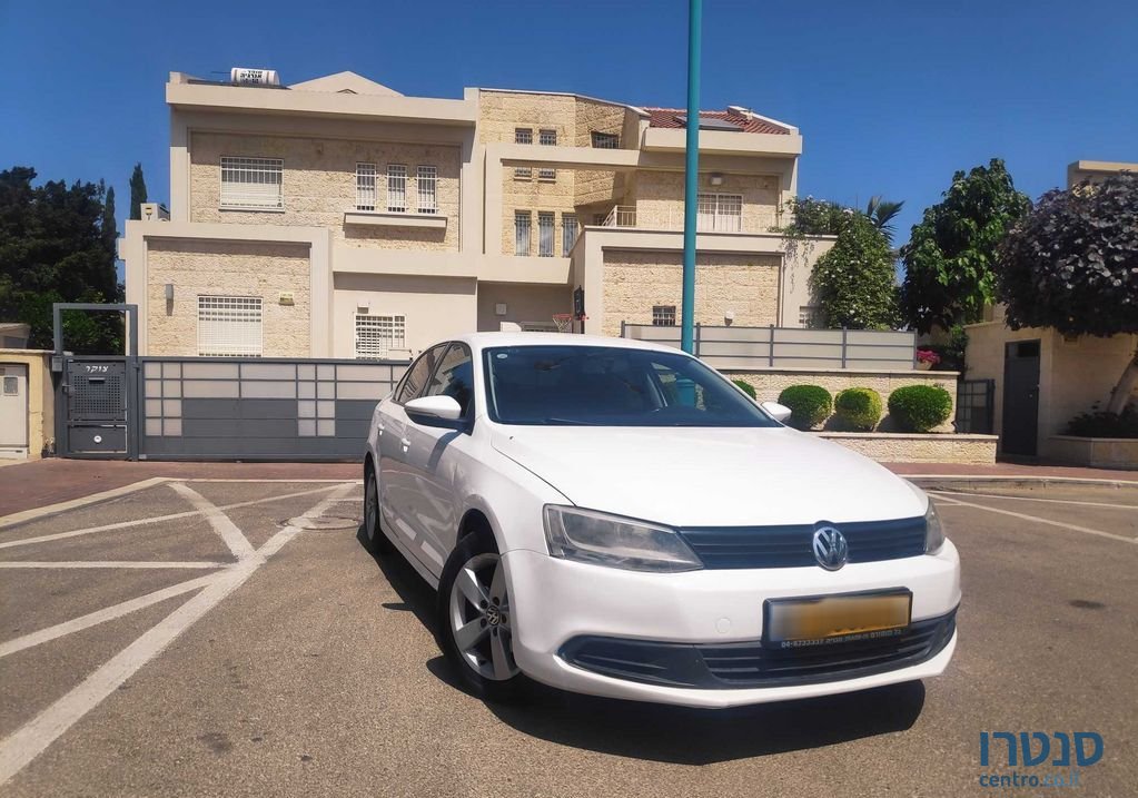 2013' Volkswagen Jetta פולקסווגן ג'טה photo #1