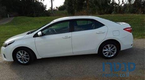 2016' Toyota Corolla טויוטה קורולה photo #1