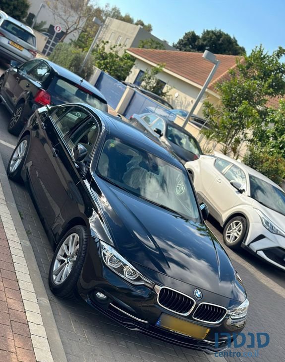 2017' BMW 3 Series ב.מ.וו סדרה 3 photo #2