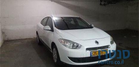 2012' Renault Fluence photo #1