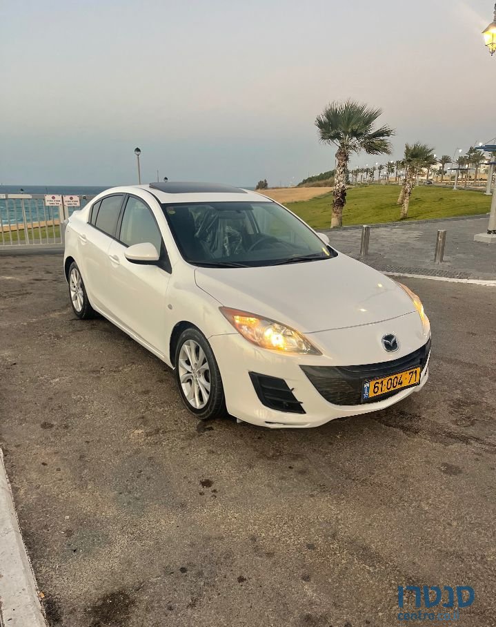 2011' Mazda 3 מאזדה photo #4