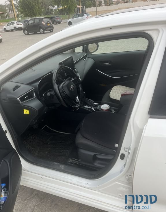 2020' Toyota Corolla טויוטה קורולה photo #3