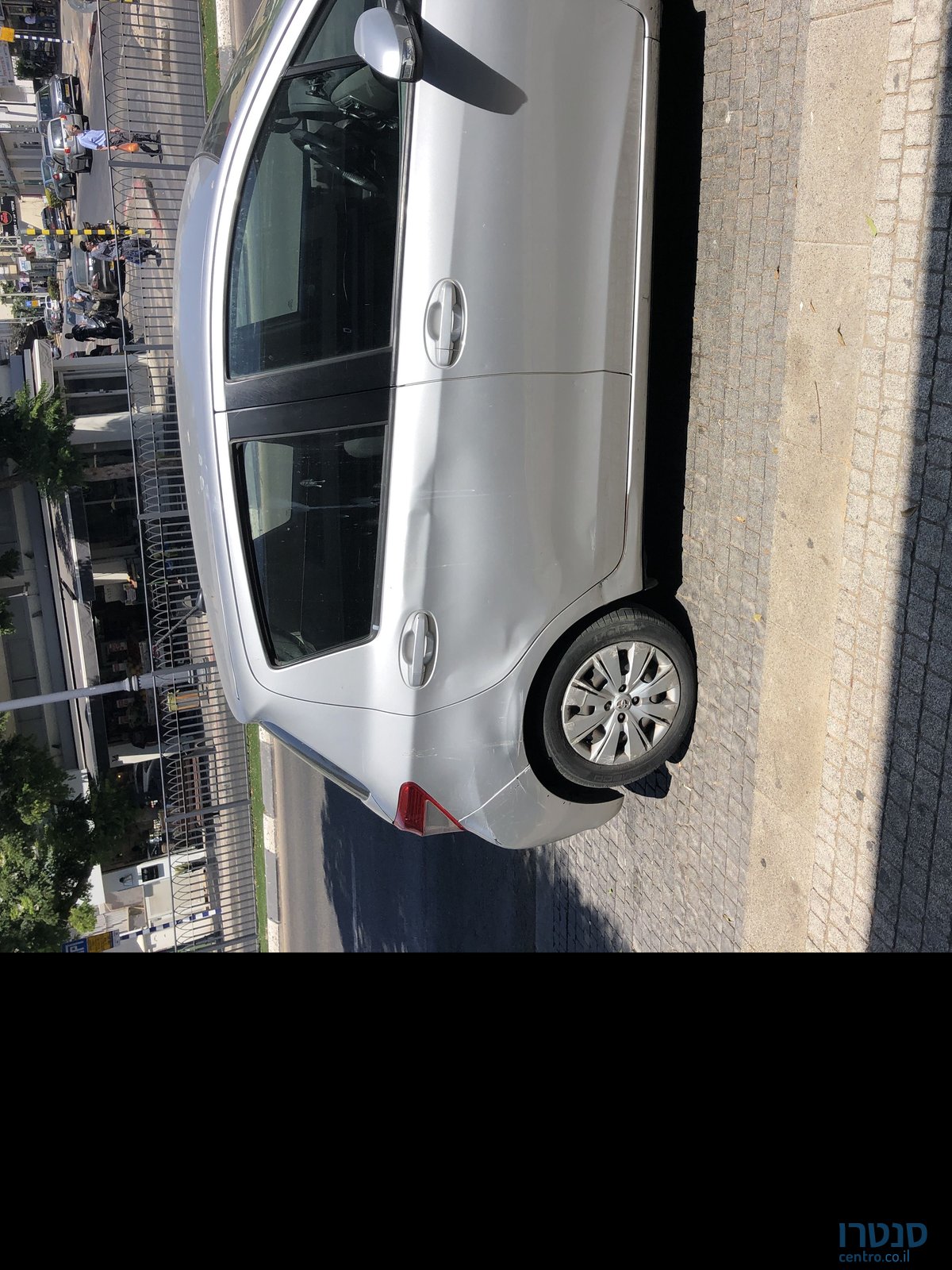 2012' Toyota Yaris טויוטה יאריס photo #2