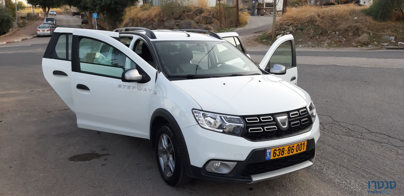 2019' Dacia Logan Stepway photo #1